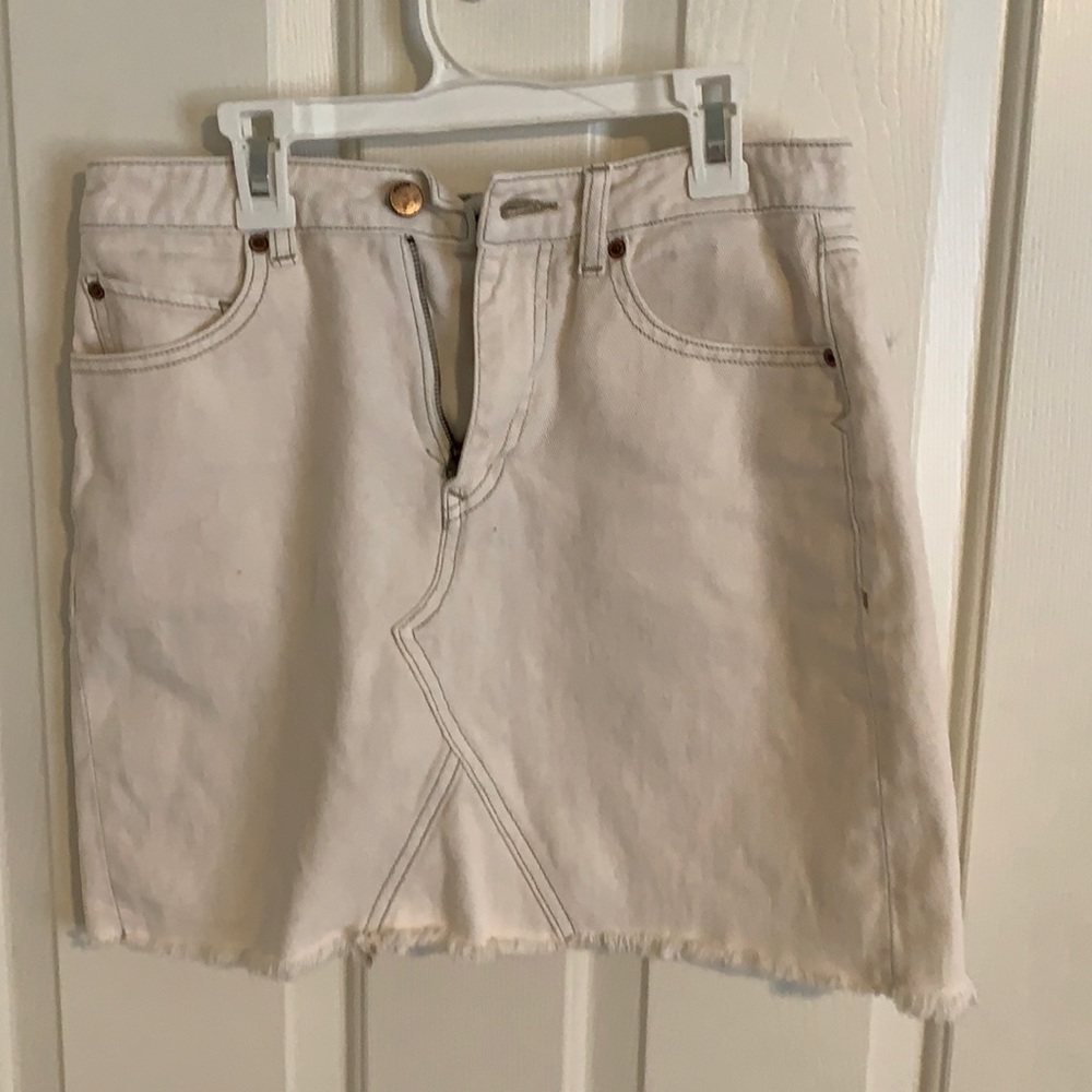 white Volcom high rise skirt